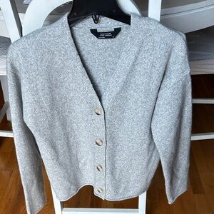 Elegant Heather Gray Women's Cardigan